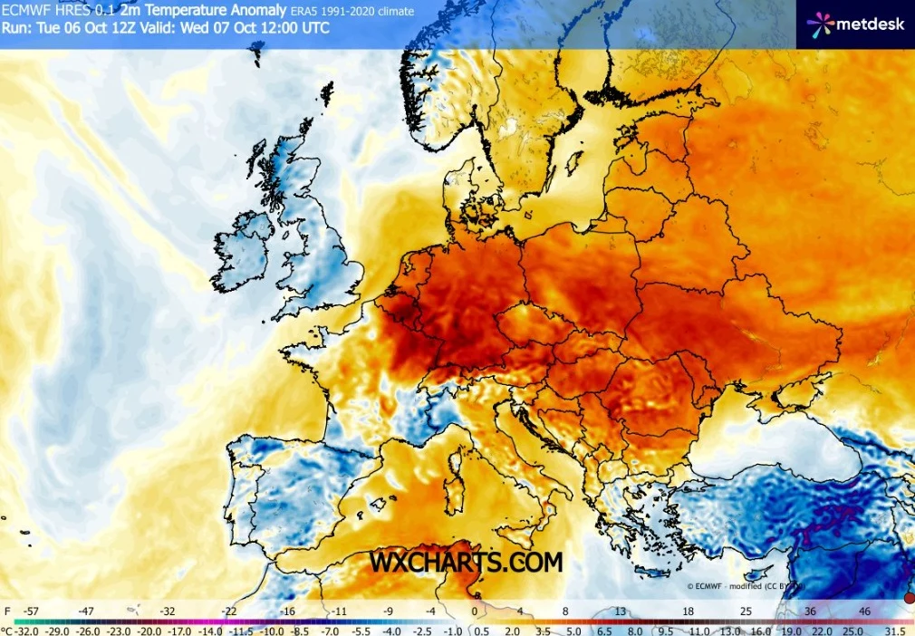 Mapa Europy z kolorystycznym oznaczeniem anomalii temperatury: centralna i wschodnia część kontynentu została objęta intensywnymi odcieniami czerwieni i pomarańczu, wskazującymi na znacznie wyższe niż średnia temperatury, podczas gdy południowe regiony...