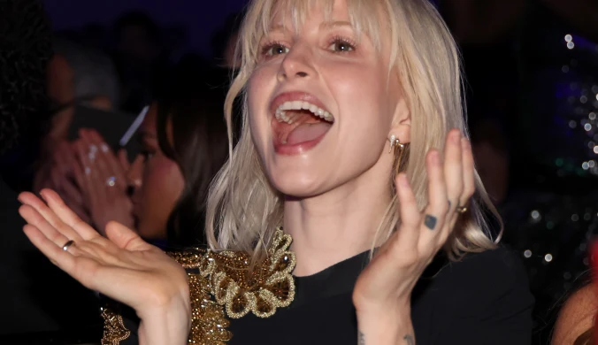 Hayley Williams zaprosiła na scenę gościa specjalnego. Zagrali na żywo wielki hit - po raz pierwszy od 12 lat!