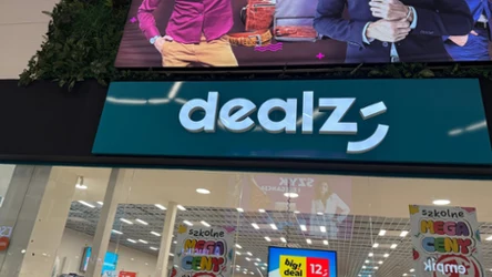 Dealz przecenił słodycze, kawę i herbatę na Dzień Nauczyciela. Ceny zaczynają się od kilku złotych