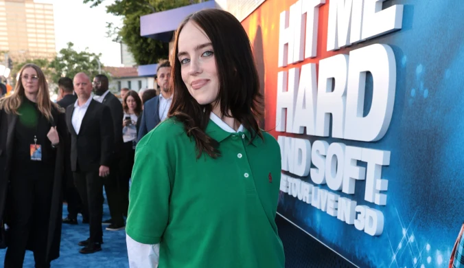 Dawno niewidziana Billie Eilish pokazała się po metamorfozie! Po czarnych włosach nie ma już śladu. "Naturalna piękność"