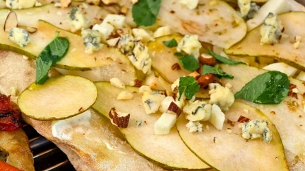 Dla Włochów pizza z gruszką to prawdziwy przysmak, ale tylko pod pewnym warunkiem
