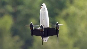 Dziesiątki tysięcy dronów trafi z Niemiec do Ukrainy. Obronią miasta zimą
