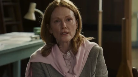 Julianne Moore w filmie "Debiut"