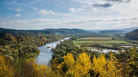 Wycieczka do Zamku Sobień to świetny pomysł na jesienny weekend