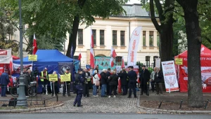 Komisja Europejska przygotowała opinię dot. pełnomocnictw prezydenta w zakresie ślubowania sędziów TK