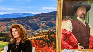 Iwona Büchner-Grzesiak obok obrazu Jacka Malczewskiego "Autoportret z kwiatem ostu"