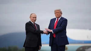 Ubiegłoroczne spotkanie Władimira Putina z Donaldem Trumpem