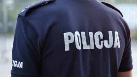Nietypowa interwencja w Alwerni. Komendant pomógł w zatrzymaniu poszukiwanego.