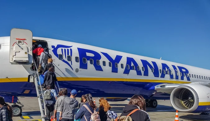 Ryanair wprowadza zmiany w odprawie. Skraca czas na nadanie bagażu