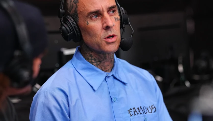 Travis Barker przeszedł operację. Niepokojące objawy trwały tygodniami