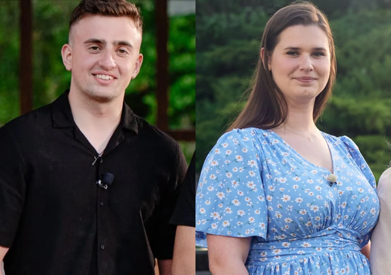 Michał od Justyny i Paulina od Mariusza z "Rolnik szuka żony" Mężczyzna w czarnej koszuli oraz kobieta w niebieskiej sukience w kwiaty stoją obok siebie, oboje patrzą w kierunku aparatu i mają przypięte mikrofony, w tle zielona roślinność.