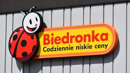 Biedronka zaskakuje różowym AGD. Blender za 49,99 zł to dopiero początek