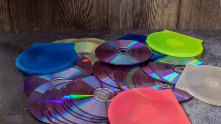 Gdzie wyrzucać płyty CD? To nie są elektrośmieci