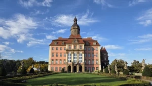 Była uboga, ale małżeństwo zmieniło wszystko. Z Książa zrobiła rezydencję