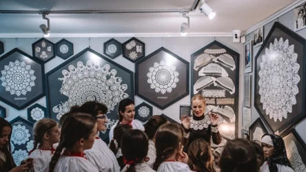Lucyna Ligocka-Kohut: W Koniakowie heklowaniem zajmuje się 700 artystek