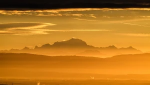 Masyw Mont Blanc. Najwyższy alpejski szczyt zyskał prawie dwa metry wysokości w porównaniu z ostatnimi pomiarami