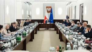 Spadek poparcia dla rządu. Najnowszy sondaż CBOS przyniósł zmianę