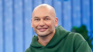 Tomasz Wygoda o szczególnej relacji z mamą. Juror "Tańca z Gwiazdami" w programie "Być Gwiazdą"