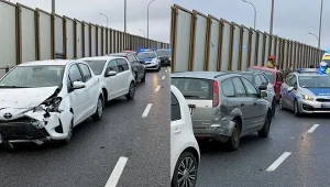 Karambol w Warszawie. Policja apeluje do kierowców