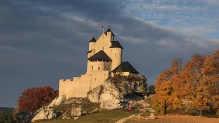 Zamek w Bobolicach jest jednym z najpiękniejszych na Jurze Krakowsko-Częstochowskiej. Według niektórych przebija Ogrodzieniec
