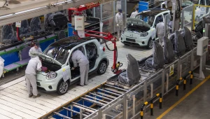 Stellantis: chińskie marki Leapmotor i Voyah w europejskich fabrykach