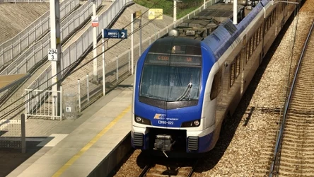 Pasażerowie z Olsztyna muszą przygotować się na zmiany. Trzy ważne stacje wypadają z rozkładu.