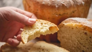 Najlepszy chleb robię bez drożdży i z majonezu. Jest chrupiący i puszysty
