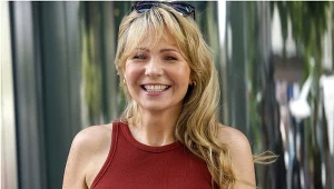 Anna Guzik woli trzymać się z boku. Jak wyjaśnia: "szczęście lubi ciszę"