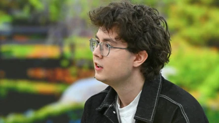 Mateusz Pawłowski debiutuje w teatrze