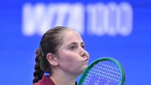 Było dwa razy po 4:1 dla Ostapenko. Znamy rywalkę Polki w finale WTA Wuhan