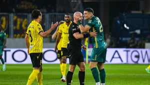 Marciniak "anulował" gola Pogoni, po chwili "odpowiedź". Jeden gol w hicie