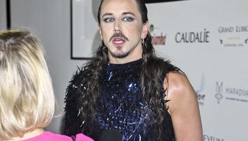 Michał Szpak kasował kolosalne kwoty za koncerty! Później nadszedł kryzys. "Dwa ostatnie tysiące i koniec"