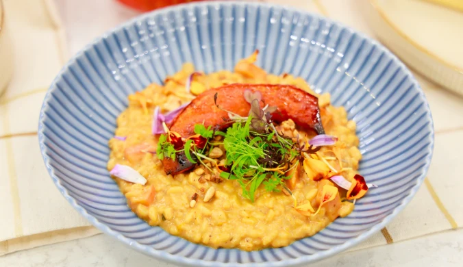 Risotto z pieczoną dynią hokkaido i orzechami