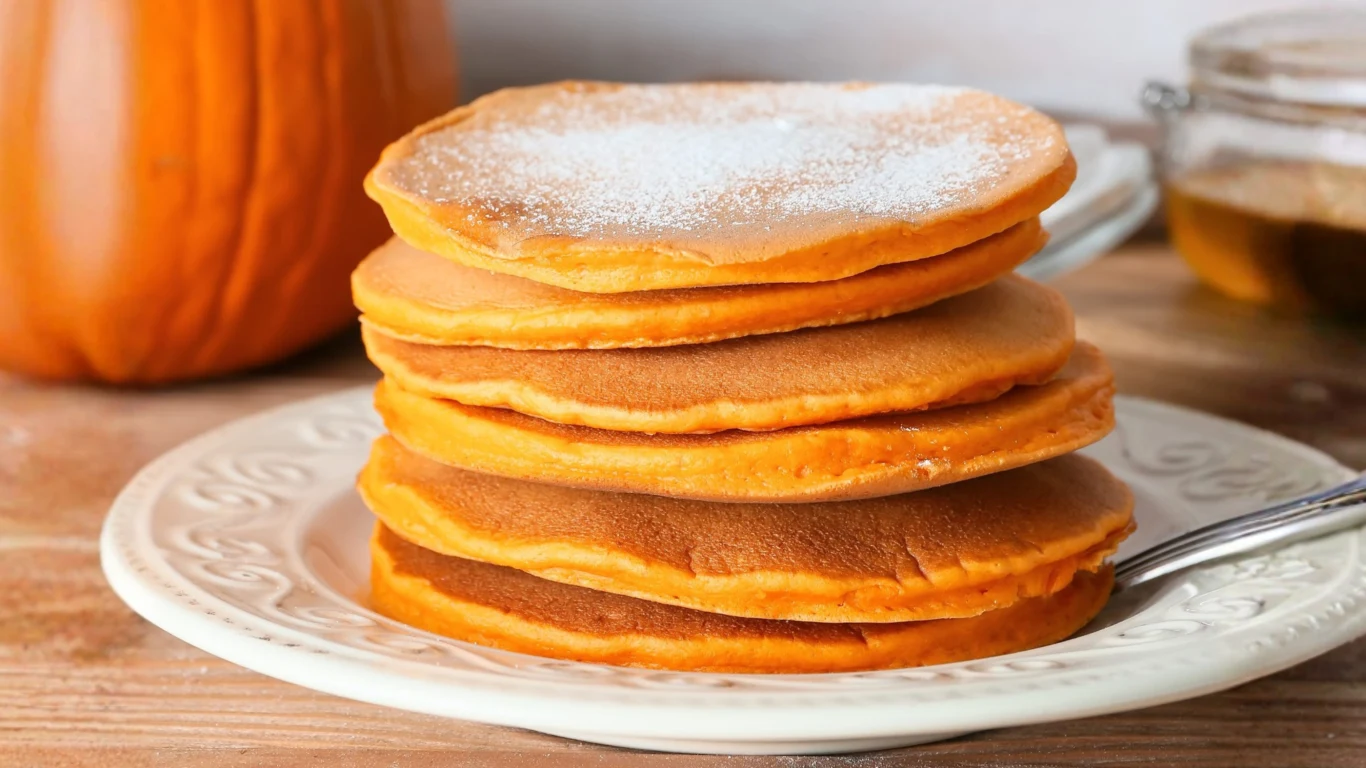 Dzięki purée z dyni placuszki wychodzą delikatne i wilgotne serezniy