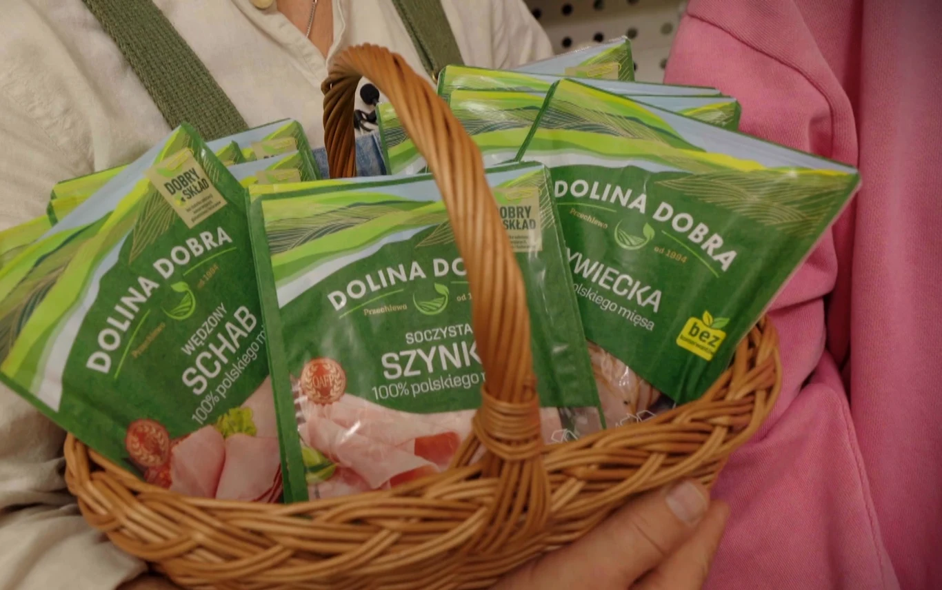 Szynka powinna mieć naturalną barwę i apetyczną strukturę mięsa