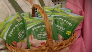 Szynka powinna mieć naturalną barwę i apetyczną strukturę mięsa