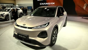 Na tegorocznym Paris Motor Show swoje pojazdy prezentowało 20 chińskich marek