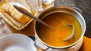 Warzywa i mięso podpiekam zanim wrzucę je do garnka