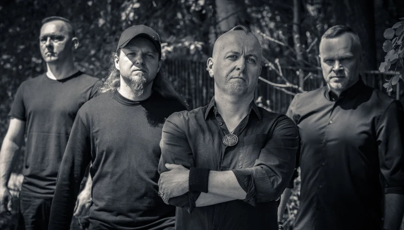Wingless przypuszcza deathmetalowy atak. "Ani chwili wytchnienia"