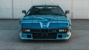 Wyjątkowe BMW M1 z pakietem AGH Studie trafi na sprzedaż.