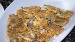Rybną przekąskę robili nasi dziadkowie. Przepis jest prosty.