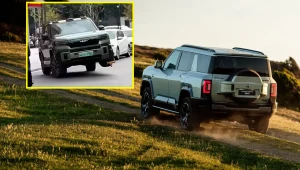 Chiński SUV poradził sobie z blokadą. Odjechał na trzech kołach. / Fot. CarNewsChina