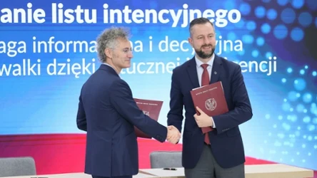 Podpisanie listu intencyjnego między MON i Palantir Technologies Inc. Na zdjęciu współzałożyciel i dyrektor firmy programistycznej Palantir Alex Karp oraz wicepremier, minister obrony narodowej Władysław Kosiniak-Kamysz, październik 2025 r.