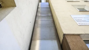 Dom Kereta w najwęższym miejscu ma 72 cm szerokości 