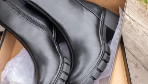 Skórzane buty pękają? Można temu zapobiec 