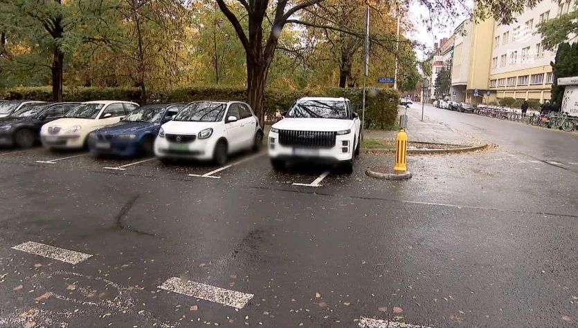 "Wydarzenia": Wszystkich Świętych. Auta chińskich marek nie wjadą na wojskowe parkingi