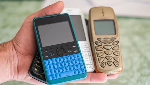 Które spośród starych telefonów są dziś warte najwięcej? Jeśli posiadasz modele w idealnym stanie możesz sporo zarobić
