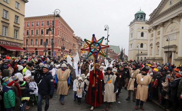1,3 miliona ludzi: Ulicami blisko 900 miejscowości przeszły Orszaki Trzech Króli