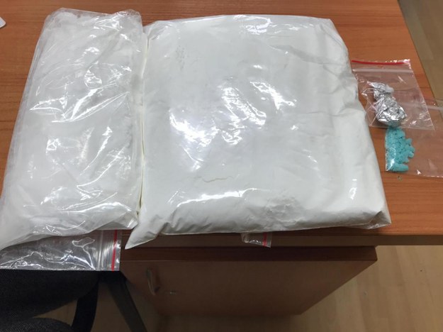 1,5 kg amfetaminy w aucie zatrzymanym w okolicach Limanowej /Małopolska Policja /Policja