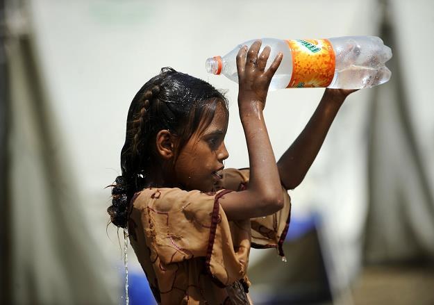 1,6 mln dzieci jest zagrożonych niedożywieniem /AFP